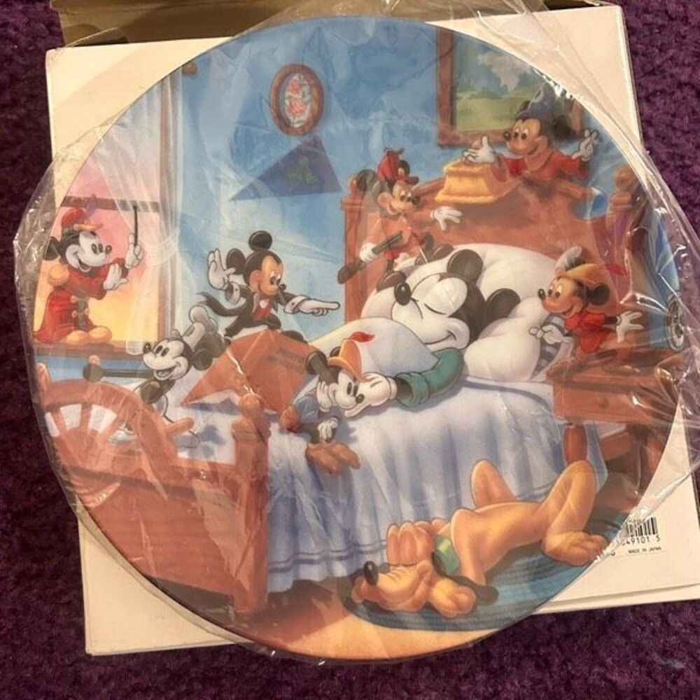 Disney Mickey Mouse "Through the Years" Collector Plate NEW in Box